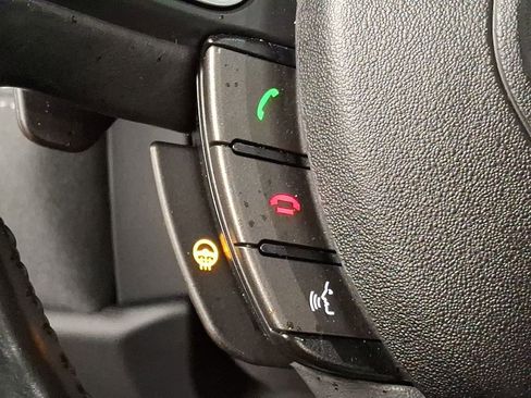 Used 2017 Land Rover Range Rover Evoque SE Premium image 17