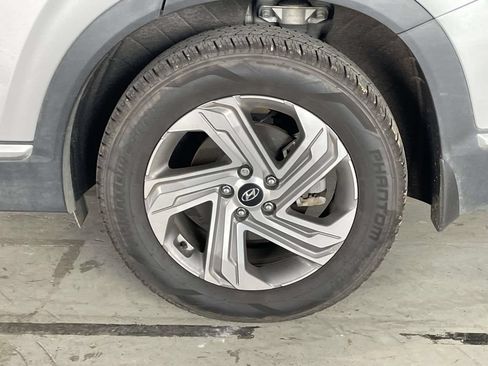 Used 2023 Hyundai Santa Fe SEL w/ Premium Package FWD image 6