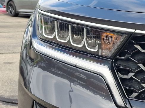 Used 2023 Kia Sorento EX AWD/4WD image 9