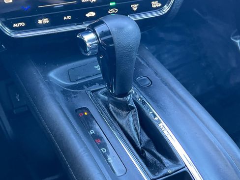 Used 2017 Honda HR-V EX image 22