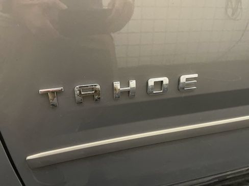 Used 2018 Chevrolet Tahoe LT w/ Luxury Package AWD/4WD image 25