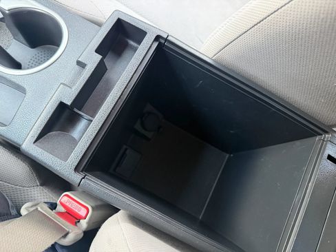 Used 2012 Nissan Rogue S FWD image 42