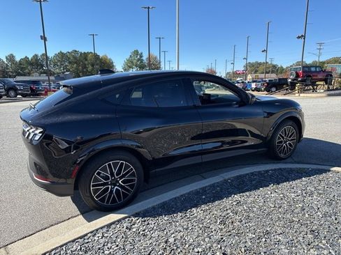 New 2025 Ford Mustang Mach-E Premium image 12