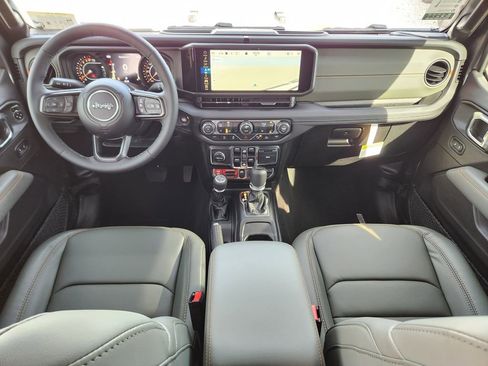 New 2026 Jeep Gladiator Mojave image 22