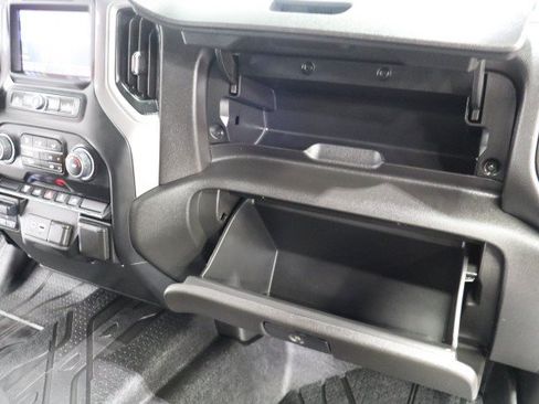 Used 2022 Chevrolet Silverado 2500 Custom w/ Custom Value Package AWD/4WD image 57