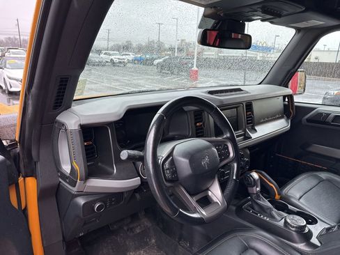 Used 2021 Ford Bronco Badlands image 10