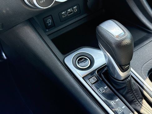 Used 2024 Nissan Sentra SV FWD image 20