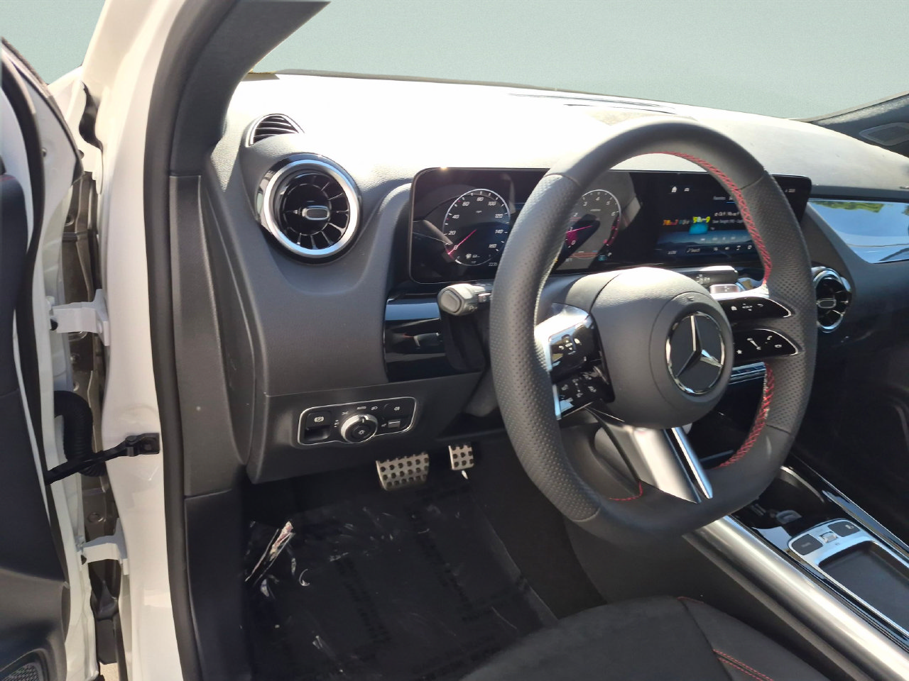 New 2026 Mercedes-Benz GLA 250 image 4