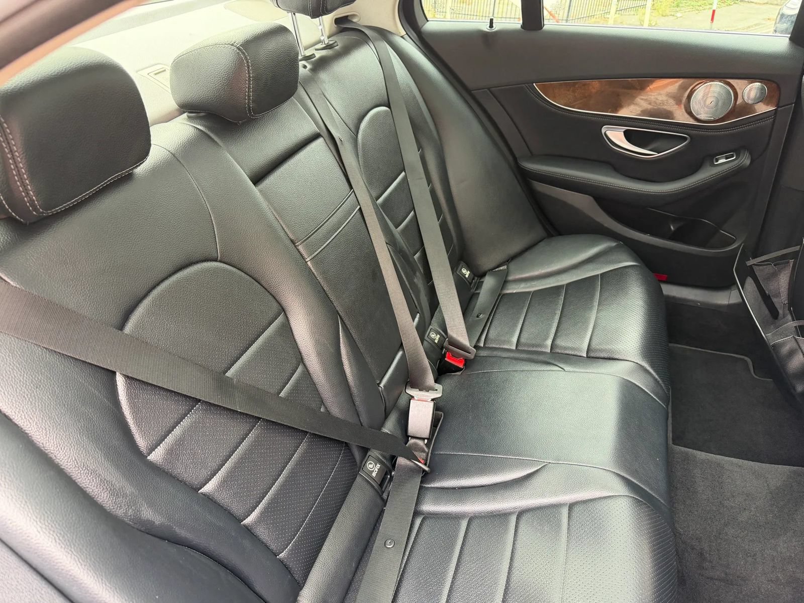 Used 2015 Mercedes-Benz C 300 4MATIC Sedan image 44