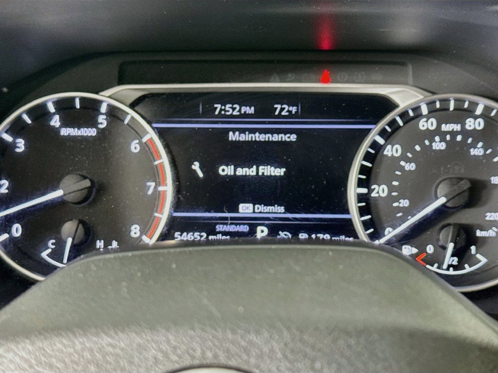 Used 2025 Nissan Rogue SV FWD image 17