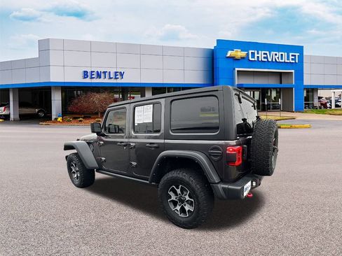 Used 2021 Jeep Wrangler Unlimited Rubicon image 2