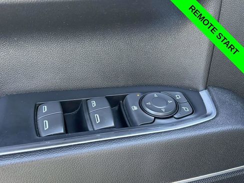 Used 2022 Chevrolet Silverado 1500 RST w/ Protection Package image 10