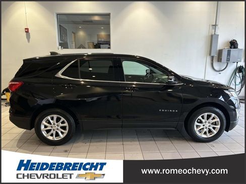 Certified 2019 Chevrolet Equinox LT image 2