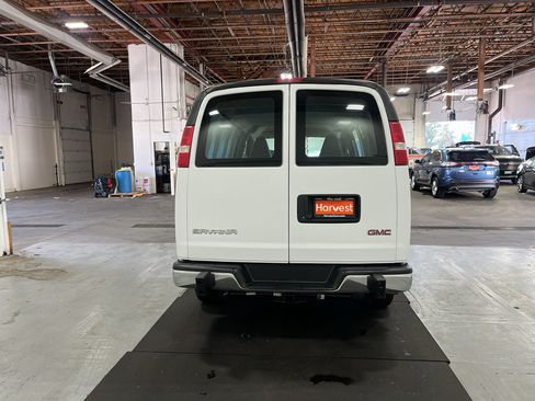 Used 2019 GMC Savana 2500 w/ Driver Convenience Package RWD image 8