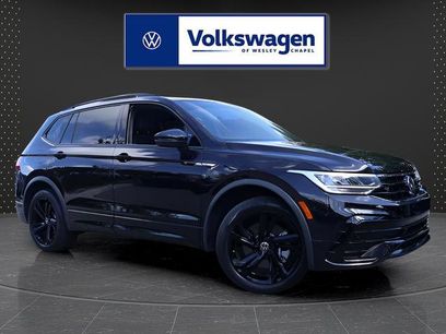 Certified 2023 Volkswagen Tiguan SE R-Line