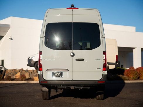 New 2025 Mercedes-Benz Sprinter 2500 image 4