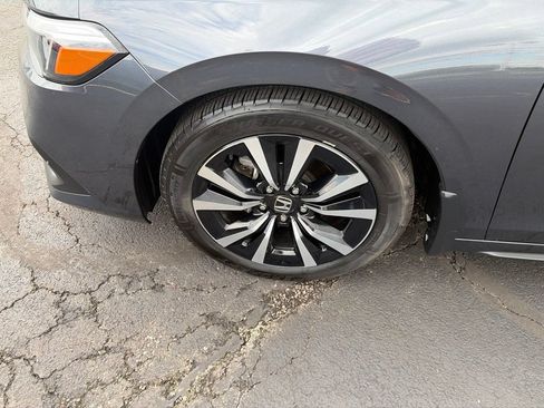Used 2024 Honda Civic EX-L image 12