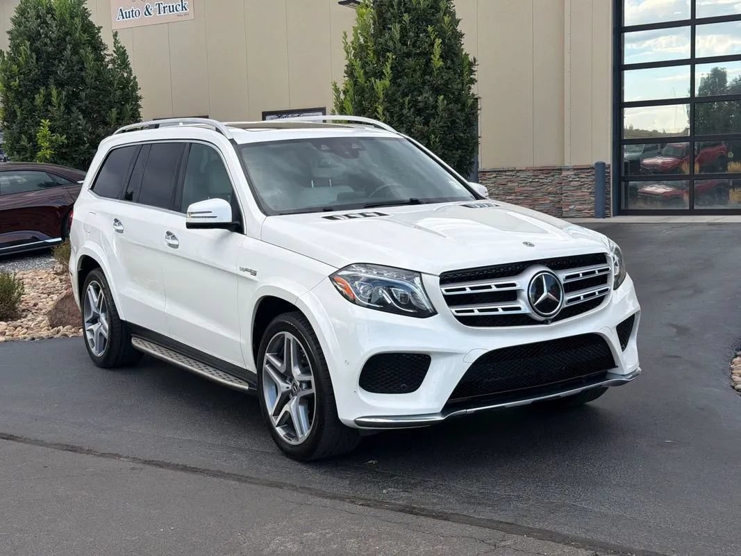 Used 2018 Mercedes-Benz GLS 550 4MATIC image 5