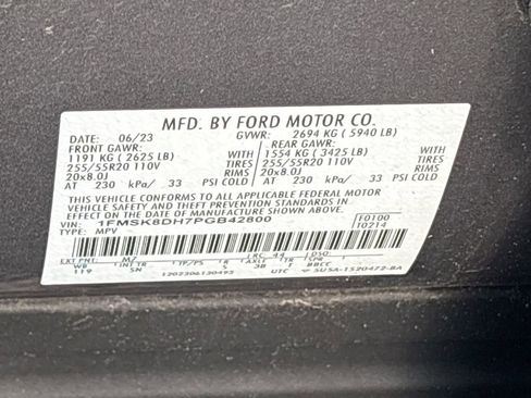 Used 2023 Ford Explorer XLT w/ Equipment Group 202A AWD/4WD image 35