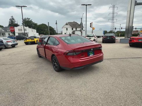Used 2025 Honda Accord SE image 6