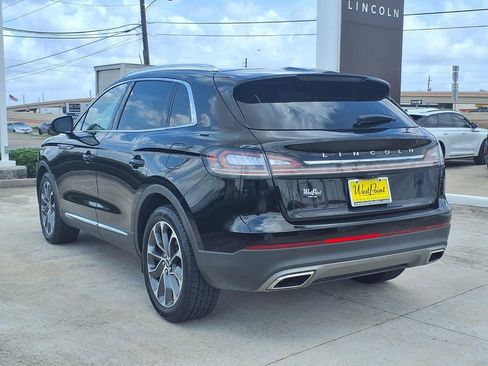 Used 2022 Lincoln Nautilus Reserve FWD image 4