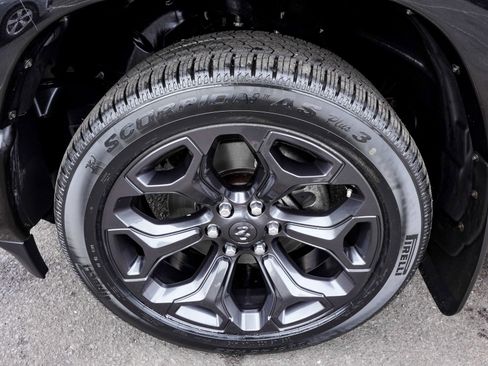 Used 2021 RAM 1500 Limited w/ Night Edition image 8