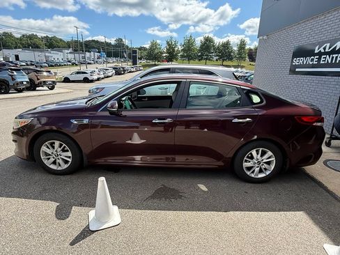 Used 2016 Kia Optima LX FWD image 3
