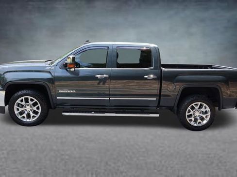 Used 2018 GMC Sierra 1500 SLT w/ SLT Premium Package AWD/4WD image 4