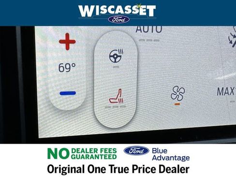 Certified 2022 Ford Edge Titanium image 11