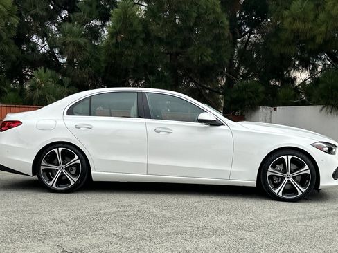 Certified 2022 Mercedes-Benz C 300 Sedan image 3