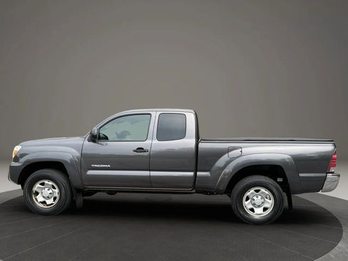 Used 2012 Toyota Tacoma 4x4 Access Cab w/ SR5 Pkg image 8