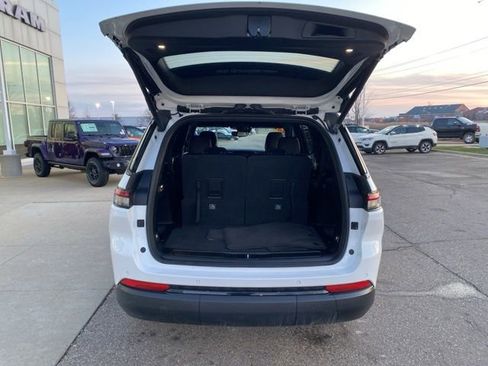 Certified 2024 Jeep Grand Cherokee L Altitude image 26