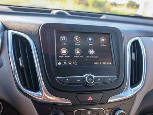 Used 2019 Chevrolet Equinox LS image 17