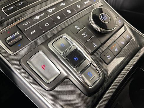 Certified 2023 Hyundai Santa Fe Limited image 25