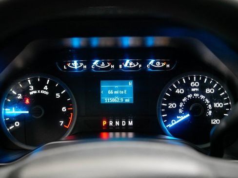 Used 2017 Ford F150 XLT image 31