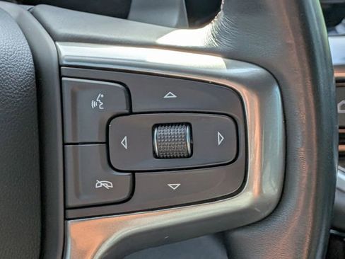 Used 2022 Chevrolet Silverado 1500 LT w/ Z71 Off-Road Package image 28