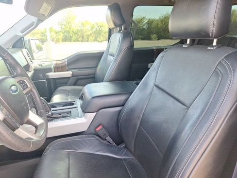Used 2015 Ford F150 Lariat w/ Equipment Group 501A Mid RWD image 9