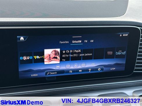 Certified 2024 Mercedes-Benz GLE 450e 4MATIC image 26