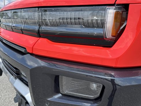 Used 2025 GMC Hummer EV 3X AWD/4WD image 6
