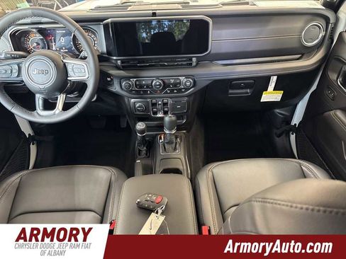 New 2025 Jeep Wrangler Sahara image 31