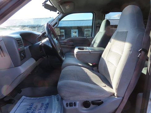 Used 2001 Ford F250 XLT image 27