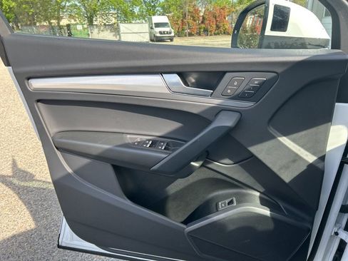 Used 2025 Audi Q5 2.0T Premium image 15