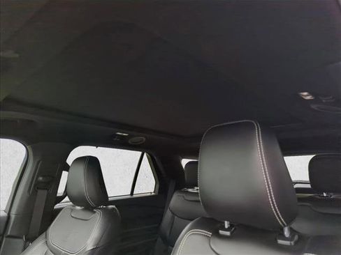 Used 2023 Ford Explorer ST w/ Equipment Group 401A image 16