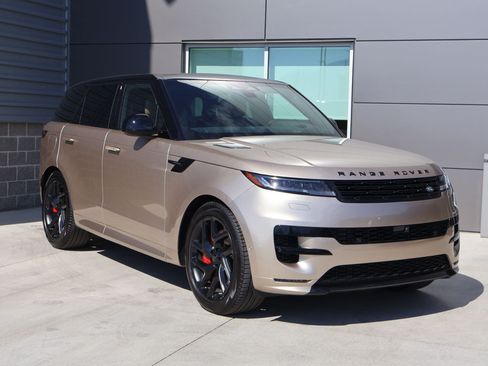 Used 2026 Land Rover Range Rover Sport Autobiography AWD/4WD image 3