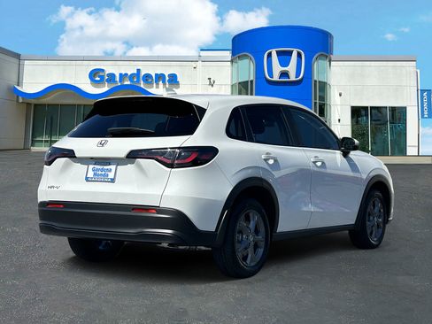 New 2027 Honda HR-V LX image 6