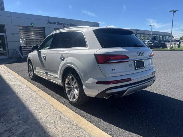 Certified 2025 Audi Q7 3.0T Prestige AWD/4WD image 50