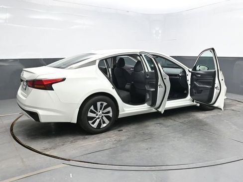 Used 2020 Nissan Altima 2.5 S FWD image 43