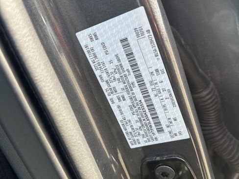 Used 2025 Ford F150 XLT w/ Equipment Group 301A Standard image 11