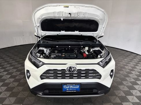 Used 2022 Toyota RAV4 Limited AWD/4WD image 23