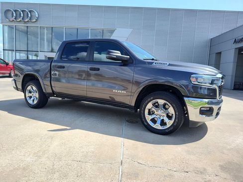 Used 2026 RAM 1500 Big Horn AWD/4WD image 14